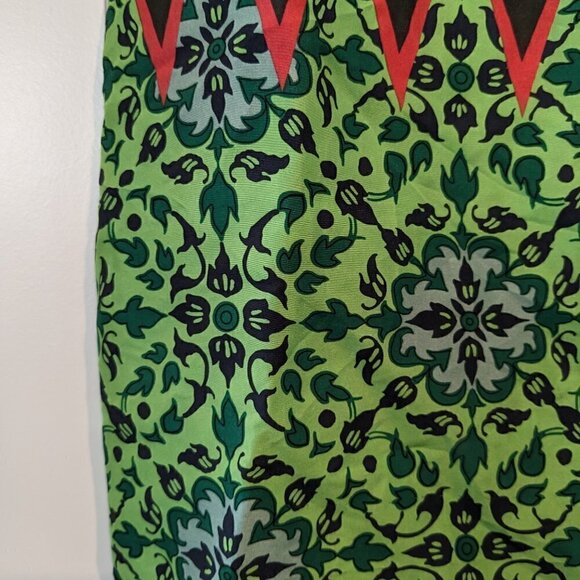 J. Crew Top Women's Size 2 Colorful 100% Silk Geometric Patterned Short Sleeve - Picture 11 of 16